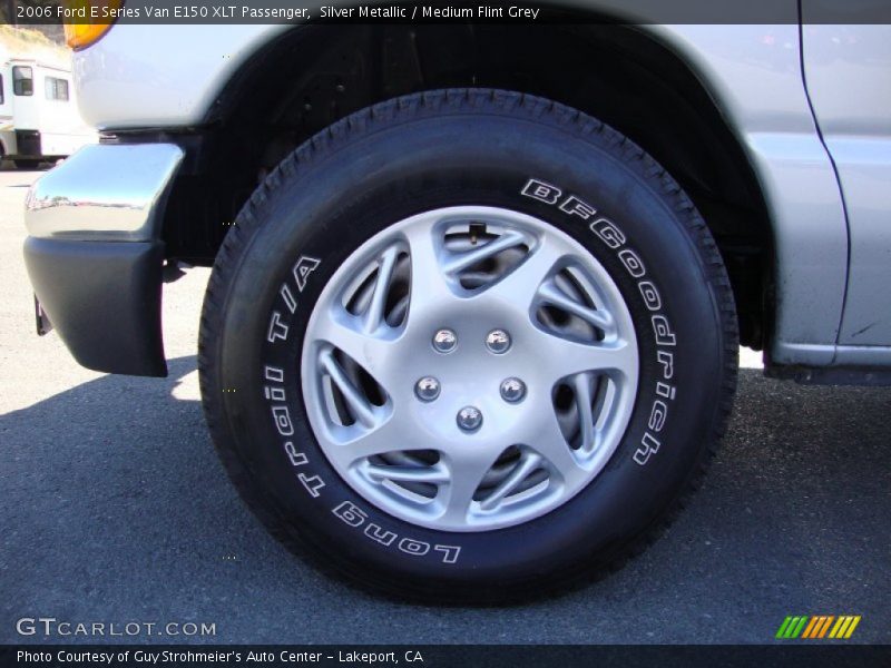Custom Wheels of 2006 E Series Van E150 XLT Passenger