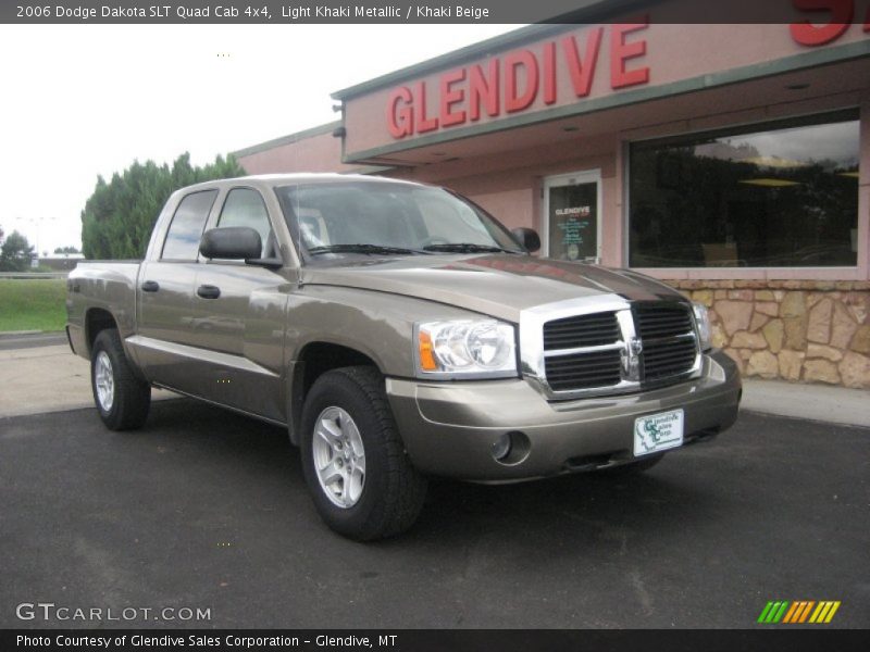 Light Khaki Metallic / Khaki Beige 2006 Dodge Dakota SLT Quad Cab 4x4