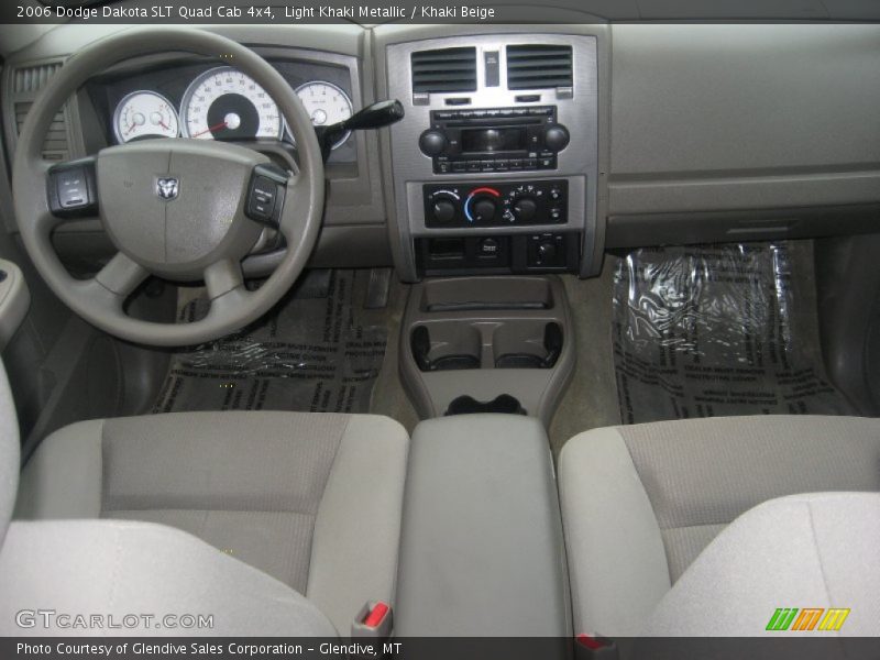 Light Khaki Metallic / Khaki Beige 2006 Dodge Dakota SLT Quad Cab 4x4