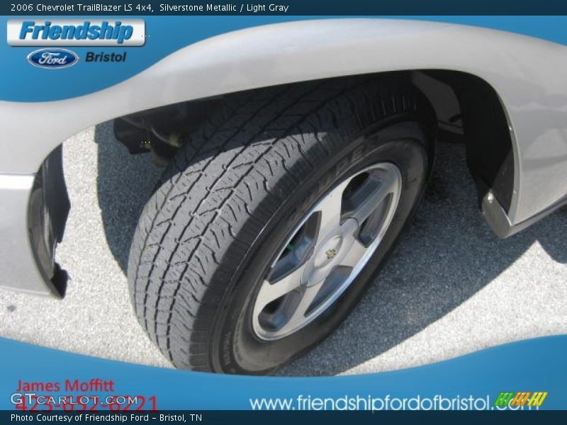 Silverstone Metallic / Light Gray 2006 Chevrolet TrailBlazer LS 4x4