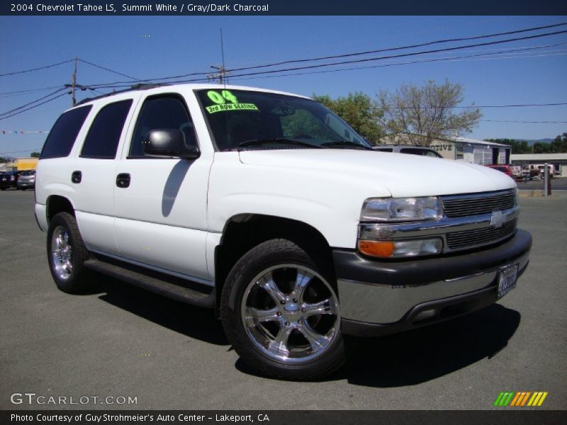 Summit White / Gray/Dark Charcoal 2004 Chevrolet Tahoe LS