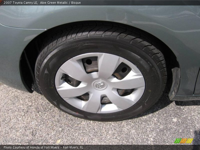 Aloe Green Metallic / Bisque 2007 Toyota Camry LE