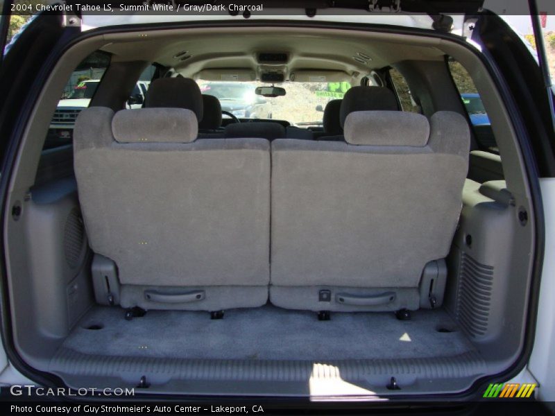 Summit White / Gray/Dark Charcoal 2004 Chevrolet Tahoe LS