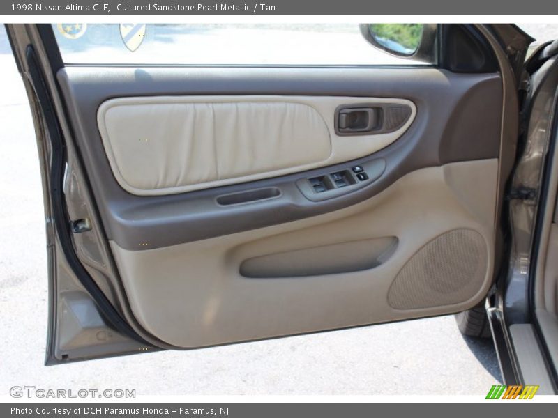 Door Panel of 1998 Altima GLE