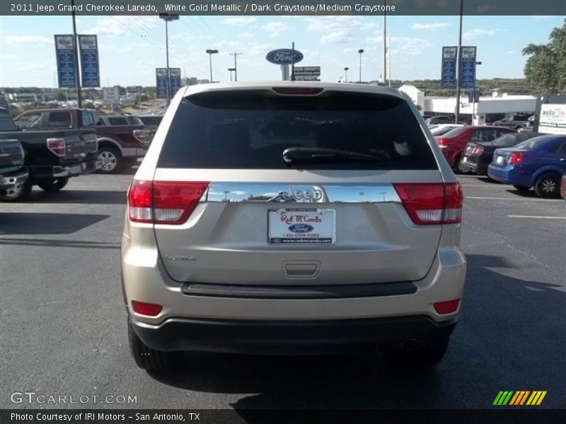 White Gold Metallic / Dark Graystone/Medium Graystone 2011 Jeep Grand Cherokee Laredo