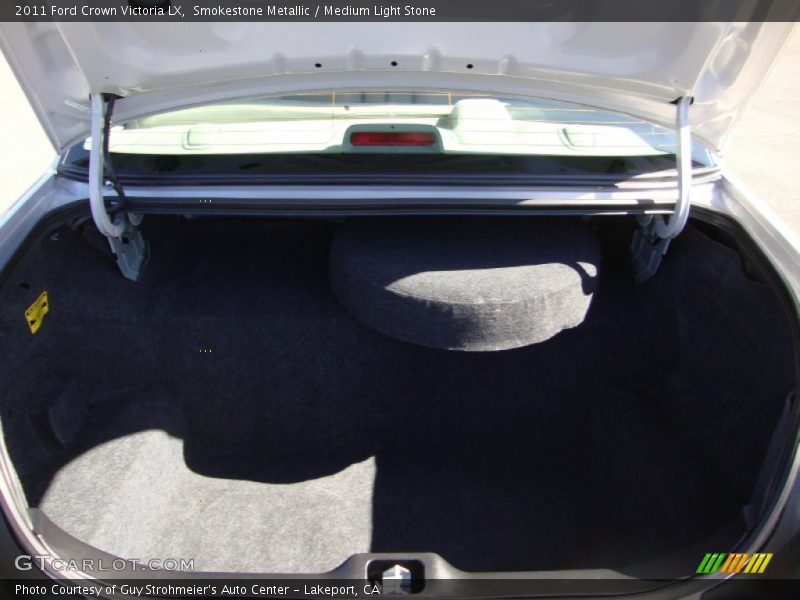  2011 Crown Victoria LX Trunk