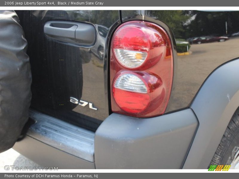 Black / Medium Slate Gray 2006 Jeep Liberty Sport 4x4