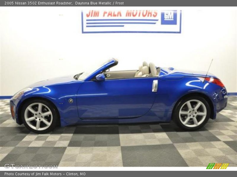 Daytona Blue Metallic / Frost 2005 Nissan 350Z Enthusiast Roadster