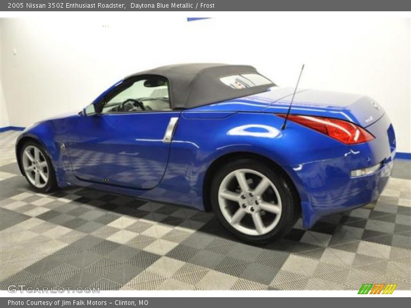Daytona Blue Metallic / Frost 2005 Nissan 350Z Enthusiast Roadster