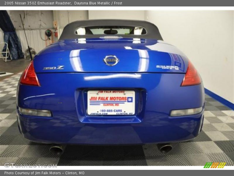 Daytona Blue Metallic / Frost 2005 Nissan 350Z Enthusiast Roadster