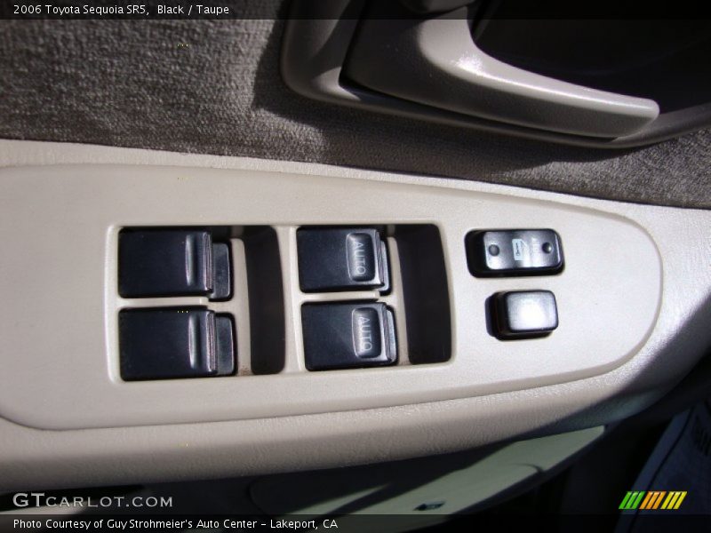 Black / Taupe 2006 Toyota Sequoia SR5