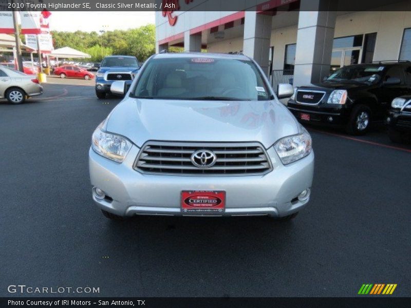 Classic Silver Metallic / Ash 2010 Toyota Highlander SE