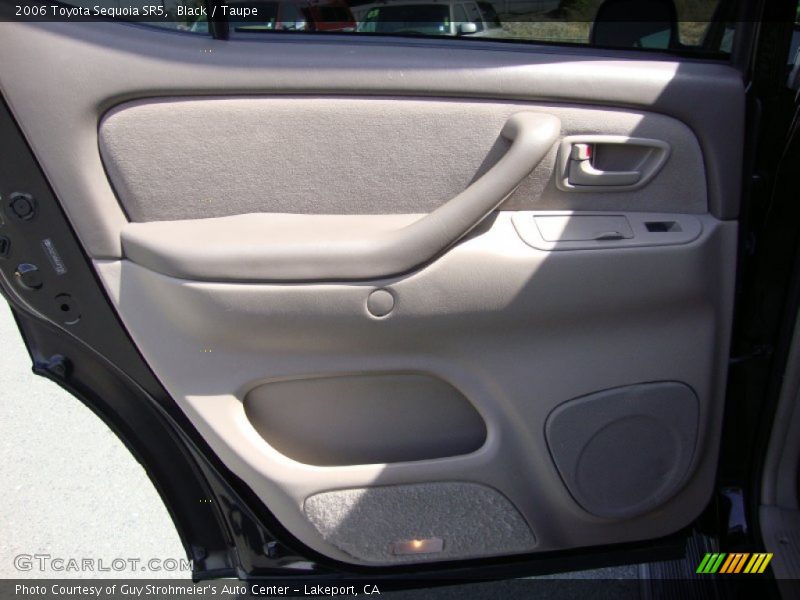 Black / Taupe 2006 Toyota Sequoia SR5