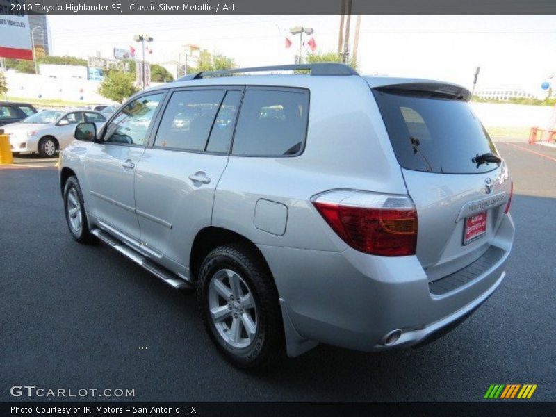 Classic Silver Metallic / Ash 2010 Toyota Highlander SE