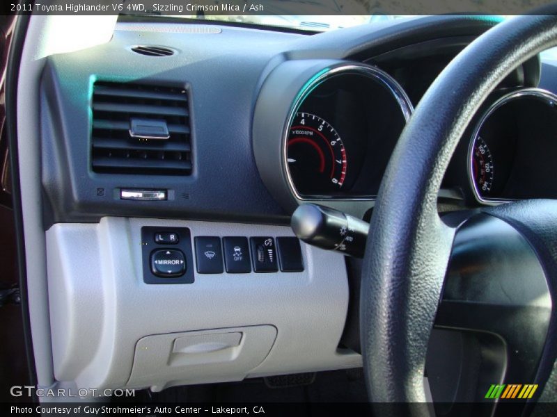 Controls of 2011 Highlander V6 4WD