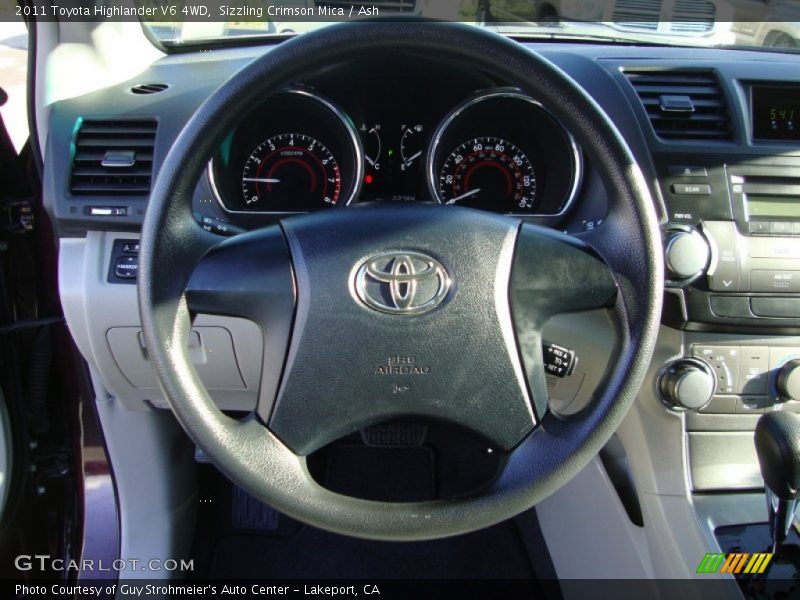  2011 Highlander V6 4WD Steering Wheel
