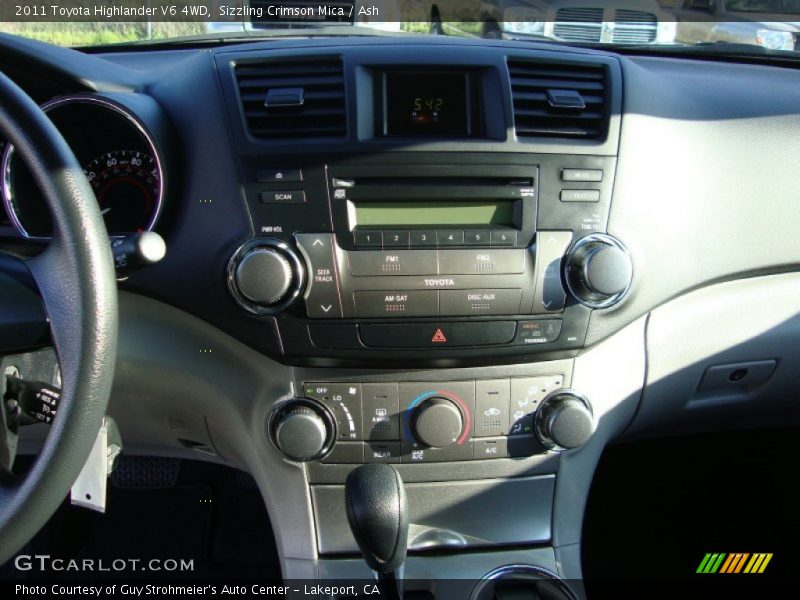 Controls of 2011 Highlander V6 4WD