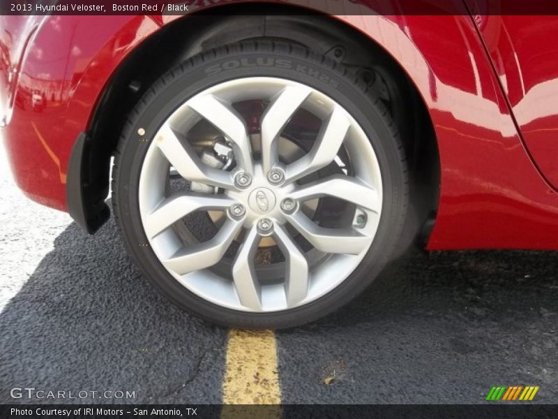 Boston Red / Black 2013 Hyundai Veloster