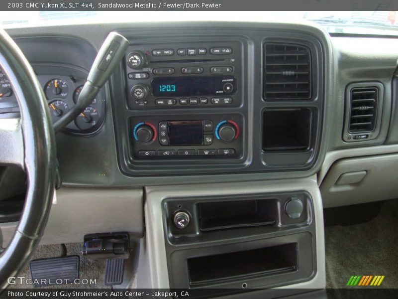Sandalwood Metallic / Pewter/Dark Pewter 2003 GMC Yukon XL SLT 4x4