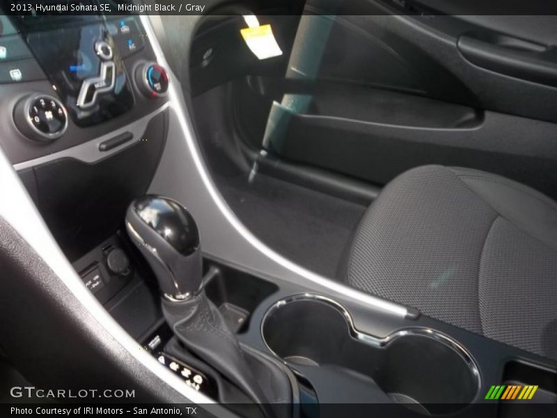 Midnight Black / Gray 2013 Hyundai Sonata SE