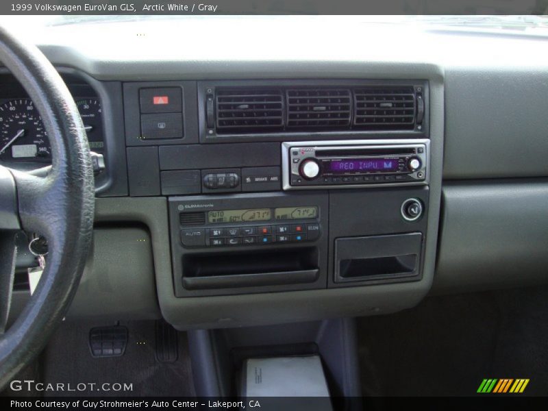Arctic White / Gray 1999 Volkswagen EuroVan GLS