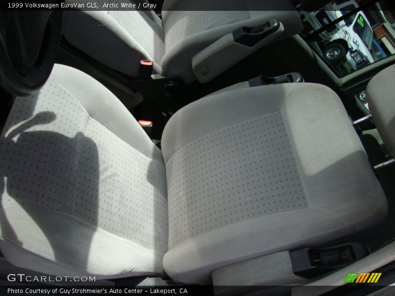 Arctic White / Gray 1999 Volkswagen EuroVan GLS