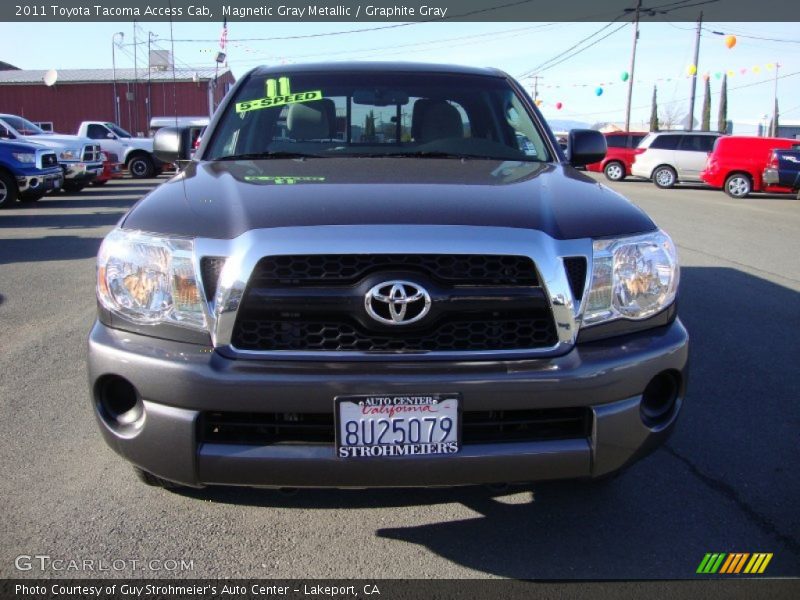 Magnetic Gray Metallic / Graphite Gray 2011 Toyota Tacoma Access Cab