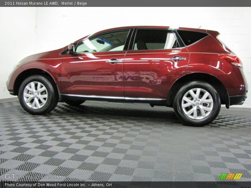 Merlot / Beige 2011 Nissan Murano LE AWD