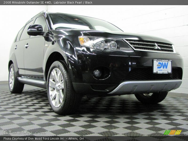 Labrador Black Pearl / Black 2008 Mitsubishi Outlander SE 4WD
