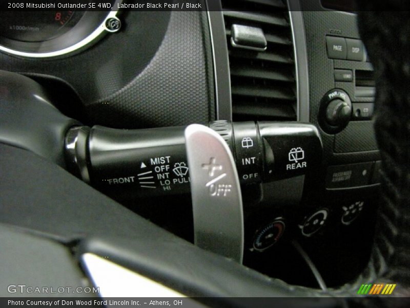 Labrador Black Pearl / Black 2008 Mitsubishi Outlander SE 4WD