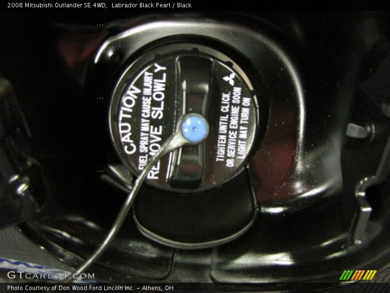Labrador Black Pearl / Black 2008 Mitsubishi Outlander SE 4WD
