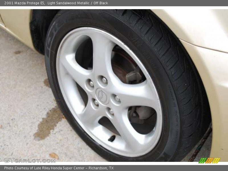 Light Sandalwood Metallic / Off Black 2001 Mazda Protege ES