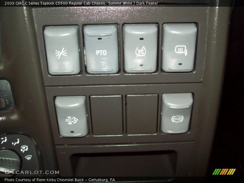 Controls of 2009 C Series Topkick C5500 Regular Cab Chassis
