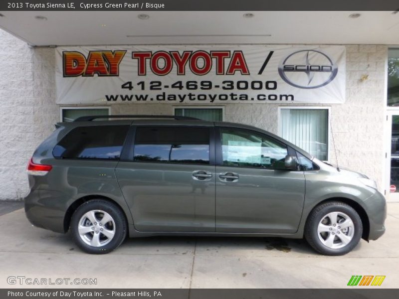 Cypress Green Pearl / Bisque 2013 Toyota Sienna LE