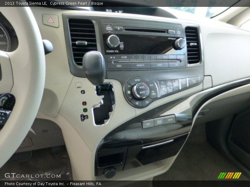 Controls of 2013 Sienna LE