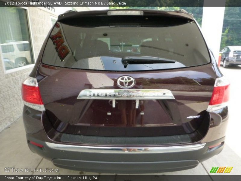 Sizzling Crimson Mica / Sand Beige 2012 Toyota Highlander SE 4WD