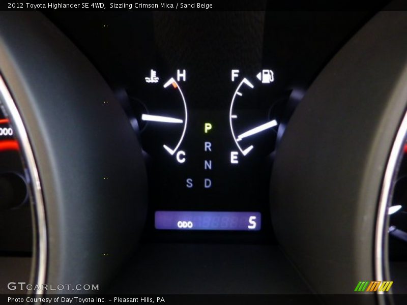 Sizzling Crimson Mica / Sand Beige 2012 Toyota Highlander SE 4WD