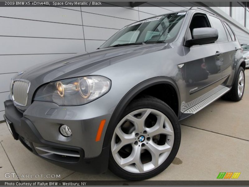 Front 3/4 View of 2009 X5 xDrive48i