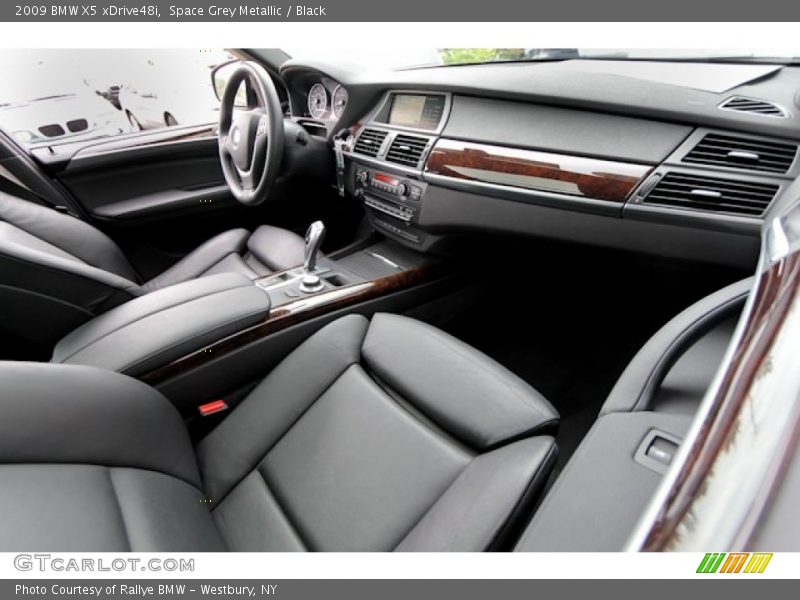 Dashboard of 2009 X5 xDrive48i