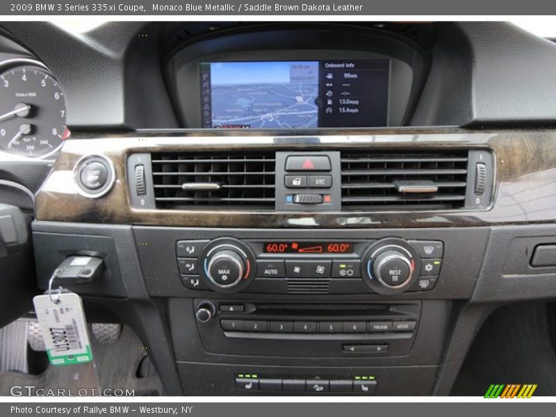 Controls of 2009 3 Series 335xi Coupe