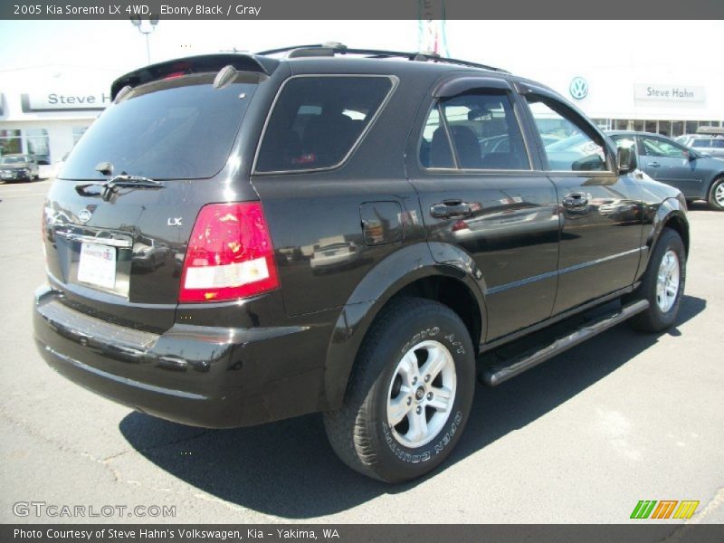 Ebony Black / Gray 2005 Kia Sorento LX 4WD