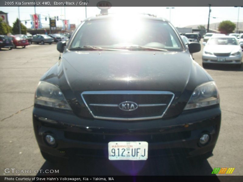 Ebony Black / Gray 2005 Kia Sorento LX 4WD