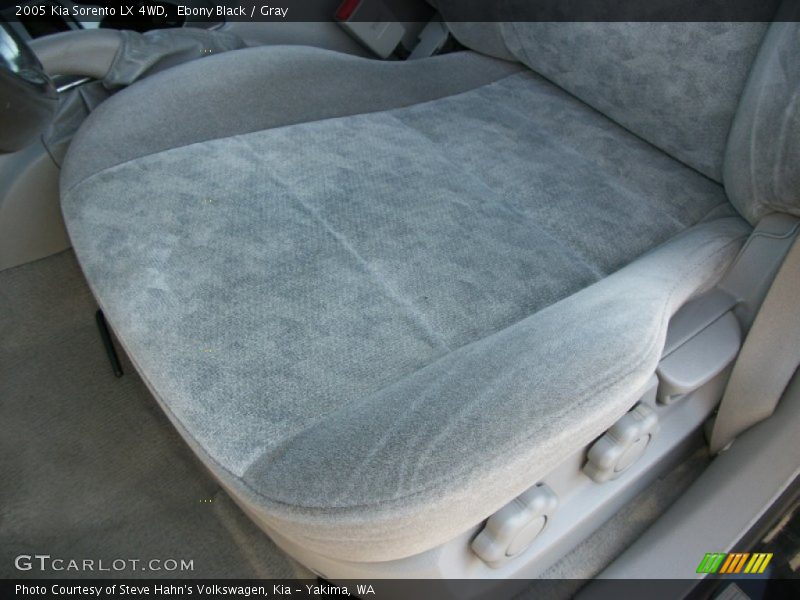 Ebony Black / Gray 2005 Kia Sorento LX 4WD