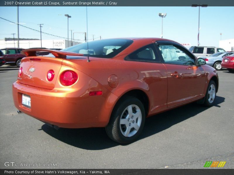 Sunburst Orange Metallic / Gray 2007 Chevrolet Cobalt LS Coupe