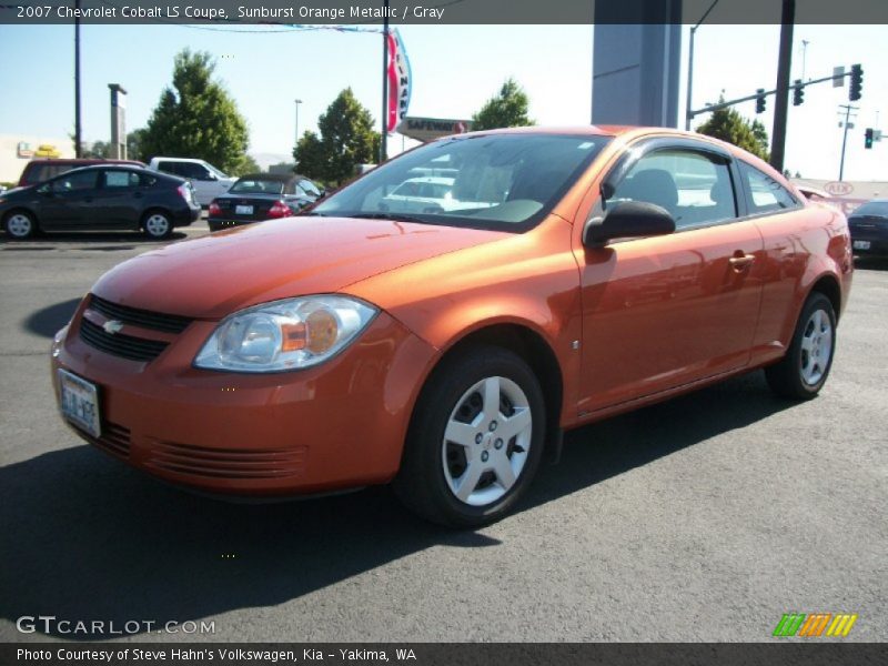 Sunburst Orange Metallic / Gray 2007 Chevrolet Cobalt LS Coupe