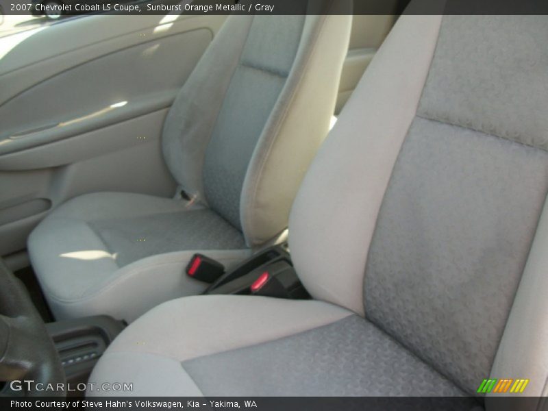 Sunburst Orange Metallic / Gray 2007 Chevrolet Cobalt LS Coupe