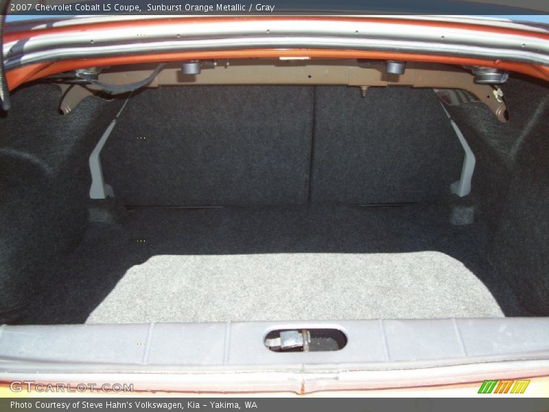Sunburst Orange Metallic / Gray 2007 Chevrolet Cobalt LS Coupe