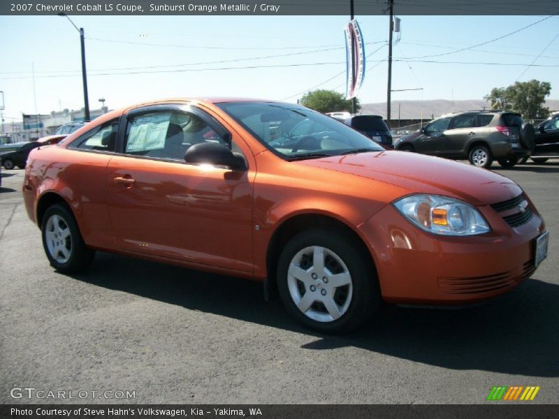Sunburst Orange Metallic / Gray 2007 Chevrolet Cobalt LS Coupe