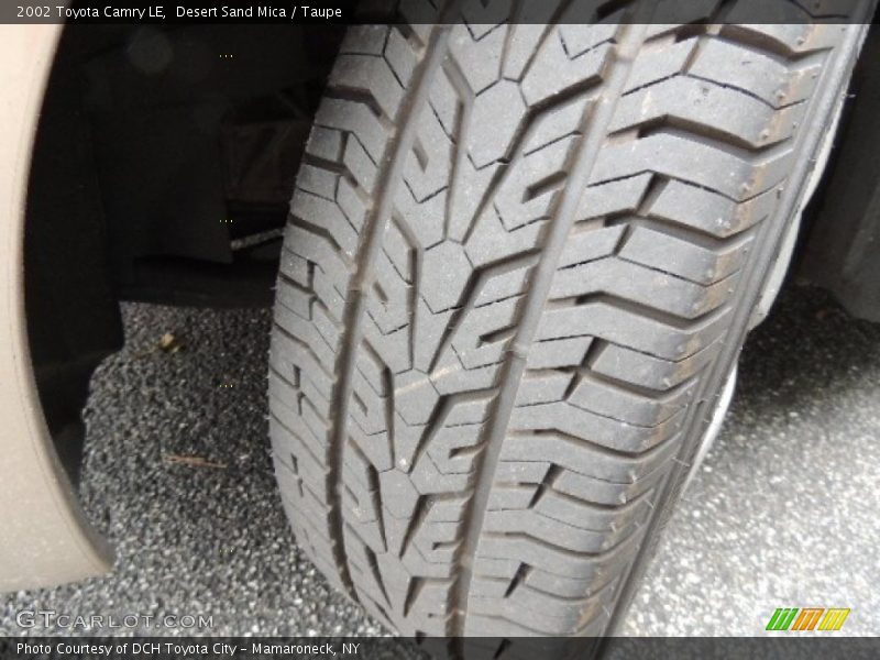 Desert Sand Mica / Taupe 2002 Toyota Camry LE