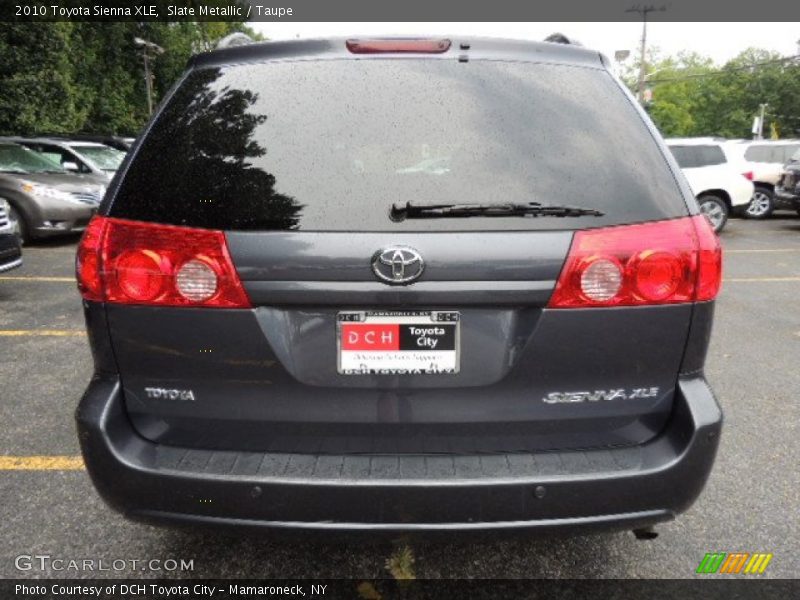 Slate Metallic / Taupe 2010 Toyota Sienna XLE